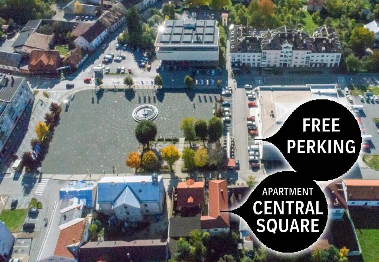Studio Central Square Gospić Buitenkant foto